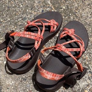 orange chacos